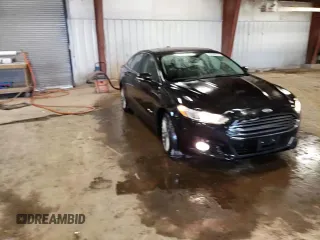2014 Ford Fusion Titanium Hybrid z VIN 3FA6P0RUXER168706, wystawiony jako Copart lot #55362295 z przebiegiem 136 382 mil mil oraz Czysty tytuł • Clean title. Historia ofert i sprzedaży dostępna na DreamBid. Obrazek 13.