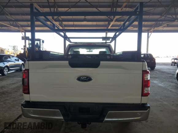 2022 Ford F-150 XL with VIN 1FTMF1C5XNKF26323, listed as a Copart auction lot 60160145 with 43,209 mi miles and Salvage title. Bid and sale history available at DreamBid. Image 6.