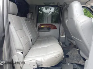 2007 Ford F-250 XL with VIN 1FTSW21P97EA66915, listed as a IAAI auction lot 42424768 with 273,864 mi miles and . Bid and sale history available at DreamBid. Image 8.