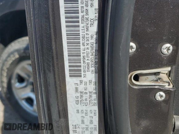 2017 Ram 2500 Big Horn with VIN 3C6UR5DL9HG700543, listed as a Copart auction lot 61017195 with 341,714 mi miles and Salvage title. Bid and sale history available at DreamBid. Image 12.