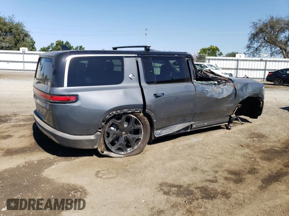 2024 Rivian R1S Adventure with VIN 7PDSGCBA1RN038230, listed as a Copart auction lot 73346304 with 0 mi miles and Salvage Title. Bid and sale history available at carsss.com. Image 3.