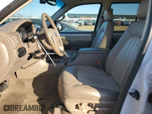 2002 Mercury Mountaineer z VIN 4M2ZU86E92ZJ36990, wystawiony jako Copart lot #88510425 z przebiegiem 163 872 mil mil oraz Szkody całkowita. Historia ofert i sprzedaży dostępna na DreamBid. Obrazek 7.