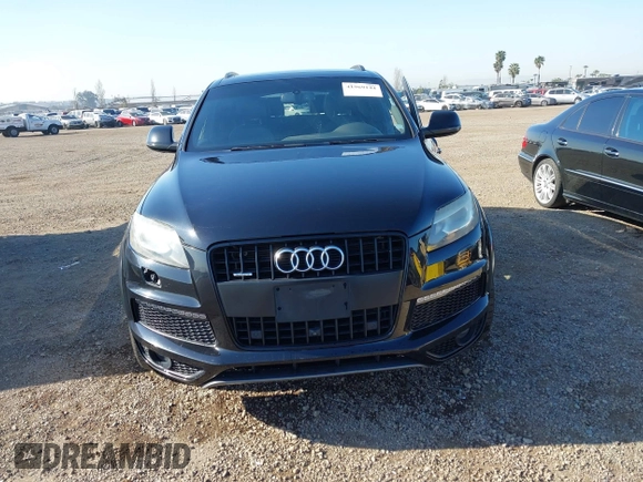 2015 Audi Q7 3.0L TDI Prestige with VIN WA1WMAFE2FD022262, listed as a IAAI auction lot 41969144 with 271,507 mi miles. Bid and sale history available at carsss.com. Image 12.