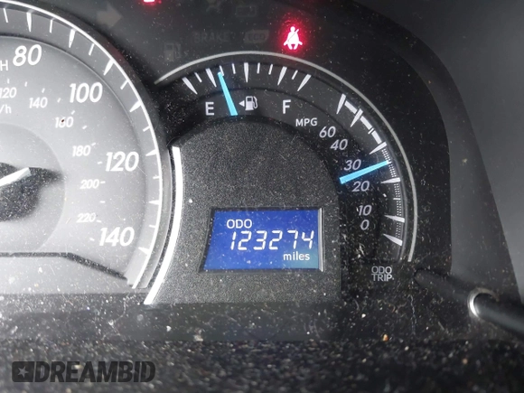 2012 Toyota Camry L with VIN 4T1BF1FK8CU071560, listed as a IAAI auction lot 38211313 with 123,274 mi miles. Bid and sale history available at carsss.com. Image 7.