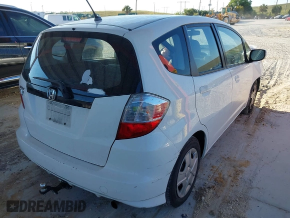2013 Honda Fit with VIN JHMGE8H37DC063550, listed as a IAAI auction lot 41786000 with 187,854 mi miles. Bid and sale history available at carsss.com. Image 4.