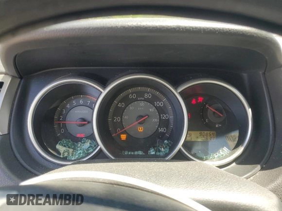 2008 Nissan Versa S z VIN 3N1BC13E48L464200, wystawiony jako Copart lot #55180675 z przebiegiem 90 854 mil mil oraz Szkoda całkowita • Salvage title. Historia ofert i sprzedaży dostępna na DreamBid. Obrazek 9.