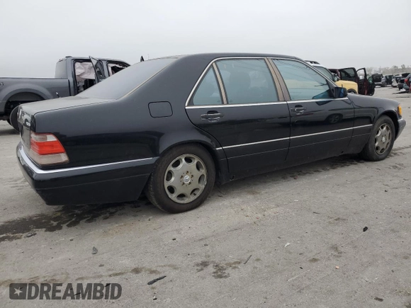 1999 Mercedes-Benz S-Class with VIN WDBGA51G8XA407216, listed as a Copart auction lot 79729464 with 190,789 mi miles and Clean Title. Bid and sale history available at carsss.com. Image 3.