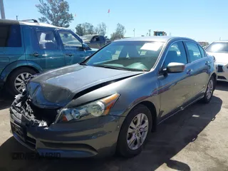 2012 Honda Accord LX Premium z VIN 1HGCP2F4XCA101593, wystawiony jako IAAI lot #41860693 z przebiegiem 76 912 mil mil oraz . Historia ofert i sprzedaży dostępna na DreamBid. Obrazek 17.
