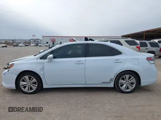 2010 Lexus HS 250h with VIN JTHBB1BA7A2021818, listed as a IAAI auction lot 41380976 with 135,317 mi miles and . Bid and sale history available at DreamBid. Image 14.