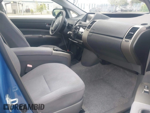 2007 Toyota Prius with VIN JTDKB20U977675333, listed as a IAAI auction lot 41880014 with 203,085 mi miles and . Bid and sale history available at DreamBid. Image 5.