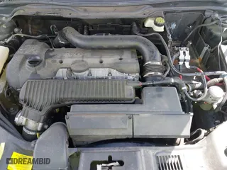 2004 Volvo S40 with VIN YV1MS682342025810, listed as a IAAI auction lot 41940443 with 146,057 mi miles. Bid and sale history available at carsss.com. Image 10.