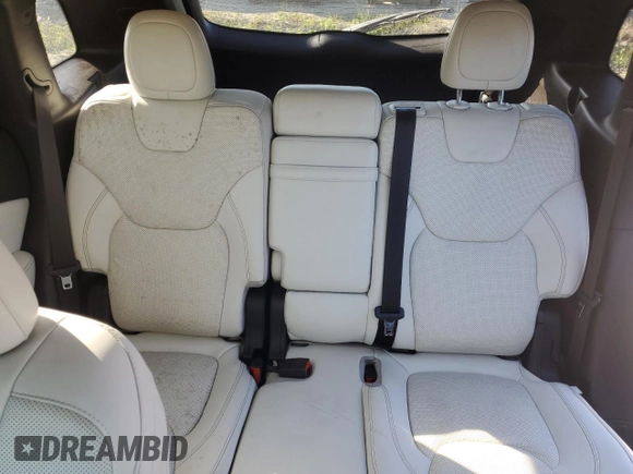 2018 Jeep Cherokee z VIN 1C4PJLJX3JD574417, wystawiony jako Copart lot #75077584 z przebiegiem Nie podano mil oraz Nie do naprawy • Non repairable. Historia ofert i sprzedaży dostępna na DreamBid. Obrazek 10.