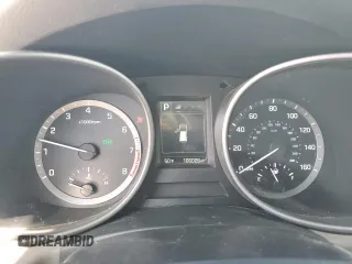 2018 Hyundai Santa Fe 2.4L z VIN 5NMZTDLB1JH076587, wystawiony jako Copart lot #51484585 z przebiegiem 106 026 mil mil oraz Szkoda całkowita • Salvage title. Historia ofert i sprzedaży dostępna na DreamBid. Obrazek 9.