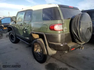 2014 Toyota FJ Cruiser with VIN JTEBU4BF7EK186066, listed as a Copart auction lot 78457944 with 88,297 mi miles and Salvage Title. Bid and sale history available at carsss.com. Image 2.