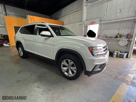 2019 Volkswagen Atlas 3.6L V6 SE w/Technology with VIN 1V2WR2CA2KC522435, listed as a Copart auction lot 53476545 with 154,951 mi miles and Clean Title. Bid and sale history available at carsss.com. Image 1.