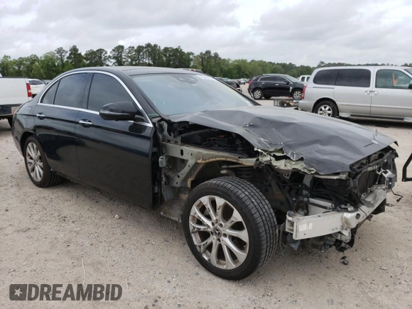 2018 Mercedes-Benz E-Class E 300 with VIN WDDZF4JB2JA306518, listed as a Copart auction lot 45340423 with 53,749 mi miles. Bid and sale history available at carsss.com. Image 4.
