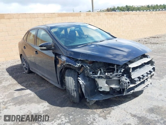 2016 Ford Focus SE with VIN 1FADP3F29GL209601, listed as a IAAI auction lot 41744560 with 68,058 mi miles. Bid and sale history available at carsss.com. Image 1.