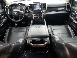 2019 Ram 3500 Laramie with VIN 3C63RRJL7KG622617, listed as a Copart auction lot 62726694 with 135,163 mi miles and Clean Title. Bid and sale history available at carsss.com. Image 8.
