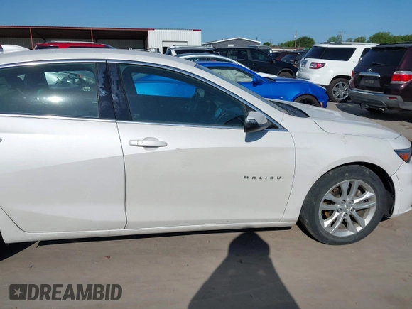 2018 Chevrolet Malibu LT z VIN 1G1ZD5ST6JF226101, wystawiony jako IAAI lot #42455355 z przebiegiem 119 081 mil mil oraz . Historia ofert i sprzedaży dostępna na DreamBid. Obrazek 13.
