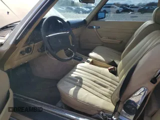 1983 Mercedes-Benz 380 SL with VIN WDBBA45AXDB020618, listed as a Copart auction lot 49071775 with 111,064 mi miles and Clean Title. Bid and sale history available at carsss.com. Image 7.