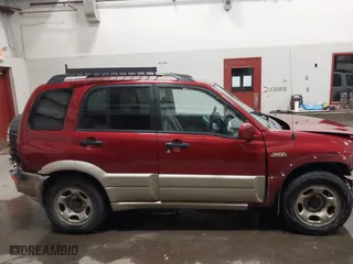 2002 Suzuki Grand Vitara JLX with VIN JS3TD62VX24155102, listed as a IAAI auction lot 41603245 with 152,657 mi miles. Bid and sale history available at carsss.com. Image 13.