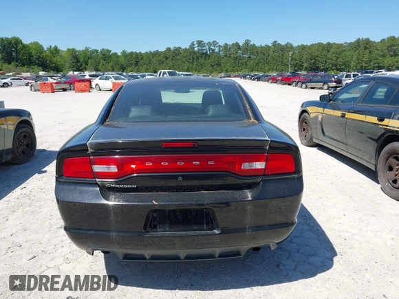 2014 Dodge Charger Police with VIN 2C3CDXAT3EH186045, listed as a IAAI auction lot 42136164 with 151,761 mi miles and . Bid and sale history available at carsss.com. Image 16.