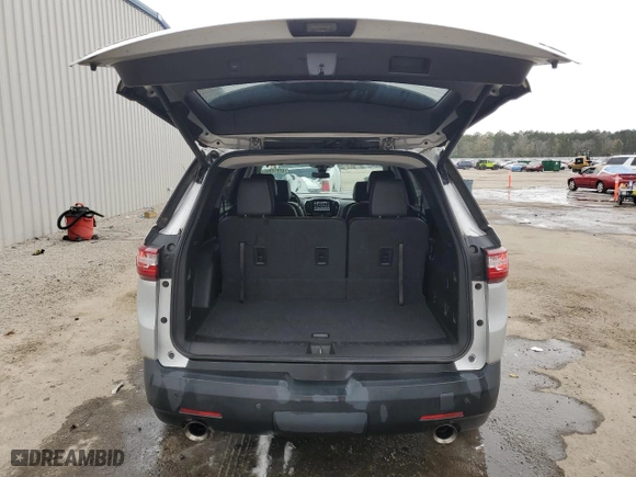 2019 Chevrolet Traverse RS with VIN 1GNERJKW1KJ274606, listed as a Copart auction lot 41912095 with 98,331 mi miles and Salvage Title. Bid and sale history available at carsss.com. Image 6.