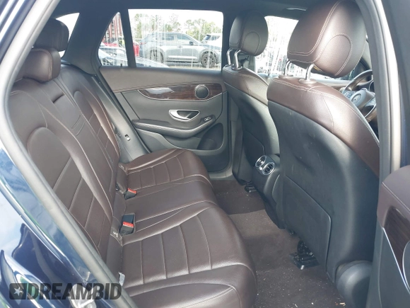 2016 Mercedes-Benz GLC 300 z VIN WDC0G4JB8GF084119, wystawiony jako IAAI lot #42250503 z przebiegiem 137 352 mil mil oraz . Historia ofert i sprzedaży dostępna na DreamBid. Obrazek 8.