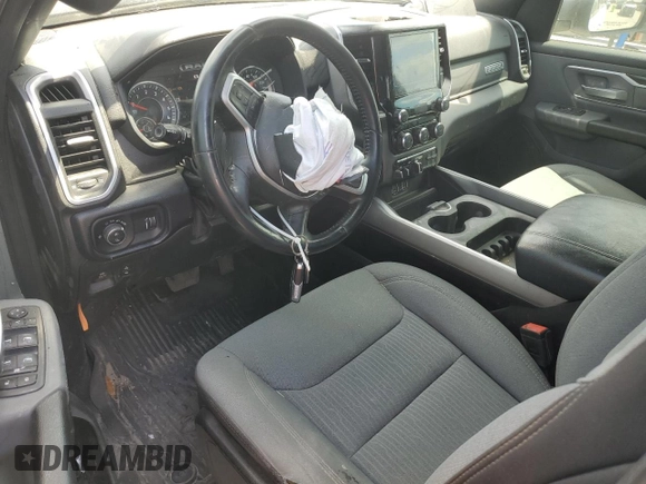 2022 Ram 1500 Big Horn z VIN 1C6RRFBG2NN423920, wystawiony jako Copart lot #50741045 z przebiegiem 112 199 mil mil oraz Szkoda całkowita • Salvage title. Historia ofert i sprzedaży dostępna na DreamBid. Obrazek 8.
