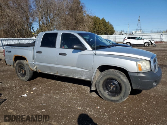 2006 Dodge Dakota ST with VIN 1D7HW28K56S518482, listed as a Copart auction lot 47699645 with 249,397 mi miles and Clean Title. Bid and sale history available at DreamBid. Image 4.