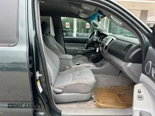 2009 Toyota Tacoma z VIN 3TMMU52N39M012424, wystawiony jako Copart lot #60904275 z przebiegiem 286 128 mil mil oraz Czysty tytuł • Clean title. Historia ofert i sprzedaży dostępna na DreamBid. Obrazek 5.