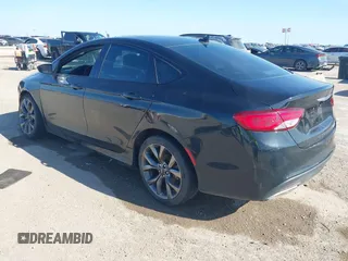 2015 Chrysler 200 S with VIN 1C3CCCBG7FN581173, listed as a IAAI auction lot 41679322 with 188,235 mi miles. Bid and sale history available at carsss.com. Image 3.