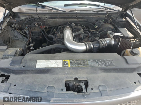 2004 Ford F-150 XL with VIN 2FTRX18W04CA42944, listed as a Copart auction lot 66496505 with 238,990 mi miles and Clean title. Bid and sale history available at DreamBid. Image 11.
