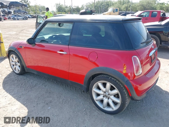 2006 MINI Hardtop with VIN WMWRC33506TK17012, listed as a IAAI auction lot 42076648 with 101,852 mi miles and . Bid and sale history available at DreamBid. Image 3.