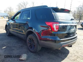 2017 Ford Explorer z VIN 1FM5K8BH4HGD73302, wystawiony jako IAAI lot #41916019 z przebiegiem 157 317 mil mil oraz . Historia ofert i sprzedaży dostępna na DreamBid. Obrazek 3.