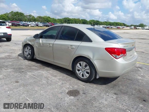 2014 Chevrolet Cruze LS with VIN 1G1PA5SH8E7326020, listed as a IAAI auction lot 42182314 with 65,000 mi miles and . Bid and sale history available at DreamBid. Image 3.