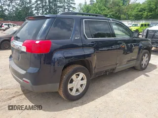 2015 GMC Terrain SLT z VIN 2GKALSEK8F6185064, wystawiony jako IAAI lot #42310073 z przebiegiem 157 332 mil mil oraz . Historia ofert i sprzedaży dostępna na DreamBid. Obrazek 4.
