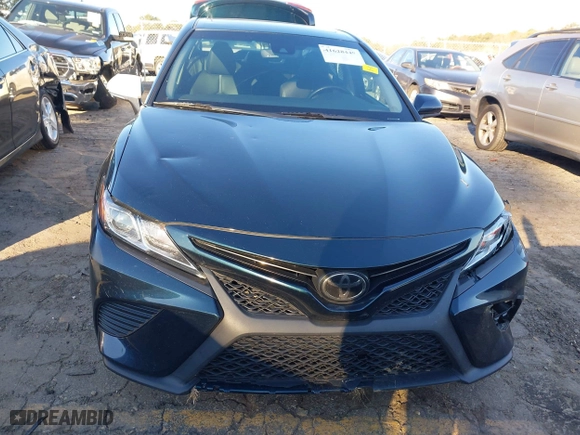 2018 Toyota Camry LE with VIN 4T1B11HK8JU554927, listed as a IAAI auction lot 41628449 with 152,942 mi miles. Bid and sale history available at carsss.com. Image 12.