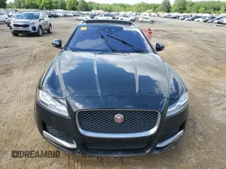 2016 Jaguar XF 35t Prestige with VIN SAJBK4BV8GCY15074, listed as a Copart auction lot 52760714 with 124,836 mi miles and Salvage Title. Bid and sale history available at carsss.com. Image 5.