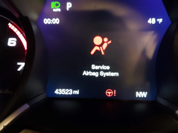 2020 Alfa Romeo Stelvio Sport with VIN ZASPAKAN7L7C97725, listed as a IAAI auction lot 41627878 with 43,523 mi miles. Bid and sale history available at carsss.com. Image 15.