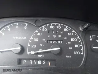 2001 Ford Ranger XL with VIN 1FTYR10DX1TB04805, listed as a IAAI auction lot 41327134 with 182,937 mi miles. Bid and sale history available at carsss.com. Image 7.