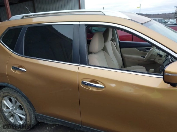 2015 Nissan Rogue S with VIN KNMAT2MT0FP505905, listed as a IAAI auction lot 41205226 with 180,958 mi miles. Bid and sale history available at carsss.com. Image 13.