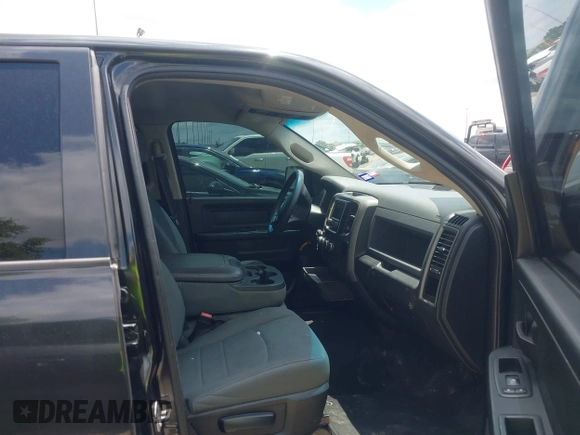 2018 Ram 1500 Express with VIN 1C6RR6FT8JS171237, listed as a IAAI auction lot 42235898 with 132,909 mi miles and . Bid and sale history available at DreamBid. Image 5.