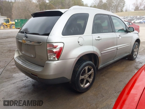 2007 Chevrolet Equinox LT with VIN 2CNDL73F876053950, listed as a IAAI auction lot 41760546 with 276,511 mi miles. Bid and sale history available at carsss.com. Image 4.