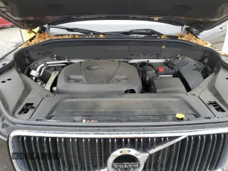 2016 Volvo XC90 T6 Momentum with VIN YV4A22PK1G1093887, listed as a Copart auction lot 69222102 with 67,022 mi miles. Bid and sale history available at carsss.com. Image 12.