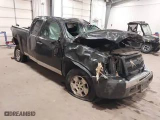 2010 Chevrolet Silverado 1500 LT with VIN 1GCSKSE34AZ162941, listed as a IAAI auction lot 40859139 with 0 mi miles. Bid and sale history available at carsss.com. Image 1.
