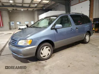 2002 Toyota Sienna LE with VIN 4T3ZF13C42U437712, listed as a Copart auction lot 64836245 with 151,693 mi miles and Salvage title. Bid and sale history available at DreamBid. Image 1.