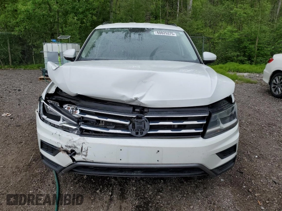 2019 Volkswagen Tiguan S z VIN 3VV0B7AX4KM034250, wystawiony jako Copart lot #60025375 z przebiegiem 116 778 mil mil oraz Czysty tytuł • Clean title. Historia ofert i sprzedaży dostępna na DreamBid. Obrazek 5.