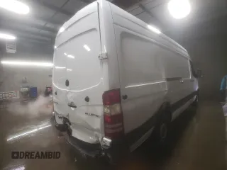 2014 Mercedes-Benz Sprinter Cargo EXT with VIN WD3PE8DC5E5838869, listed as a Copart auction lot 44846725 with 339,493 mi miles and Salvage Title. Bid and sale history available at carsss.com. Image 3.