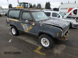 1987 Ford Bronco с VIN 1FMCU14T2HUA23081, выставлен на аукционе Copart как лот 45816865 с пробегом 74 385 миль миль и Чистый • Clean title. История ставок и продаж доступна на DreamBid. Изображение 4.
